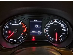 
										AUDI A3 1.5 TFSI 110KW (150CV) COD EVO full									