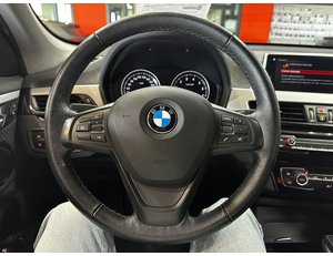 
										BMW X1 XDRIVE25E full									