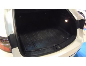 
										TOYOTA COROLLA 2.0 180H STYLE E-CVT TOURING SPORT full									