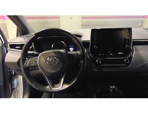
										TOYOTA COROLLA 2.0 180H STYLE E-CVT TOURING SPORT full									