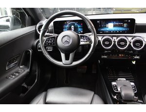 
										MERCEDES BENZ CLASE A MERCEDES A 200 full									