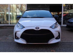 
										TOYOTA YARIS 1.5 120H STYLE full									