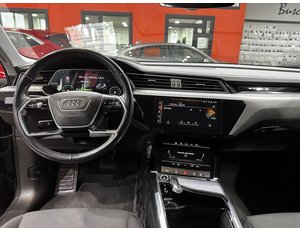 
										AUDI E-TRON 50 QUATTRO full									