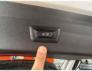 
										BMW X1 XDRIVE25E full									