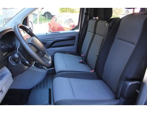 
										CITROEN JUMPY 1.5BLUEHDI 120CV COMBI XL full									