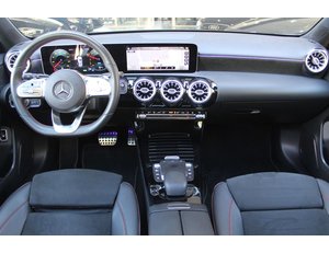 
										MERCEDES BENZ CLASE A MERCEDES A 250 E full									