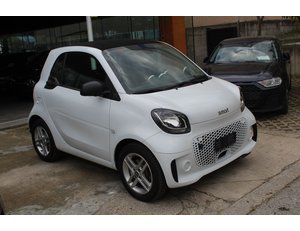 
										SMART FORTWO 60KW(81CV) EQ COUPE full									