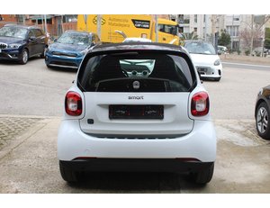 
										SMART FORTWO 60KW(81CV) EQ COUPE full									