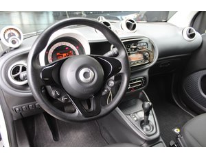 
										SMART FORTWO 60KW(81CV) EQ COUPE full									