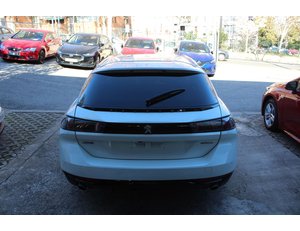 
										PEUGEOT 508 SW ALLURE HYBRID 225 E-EAT8 225CV full									
