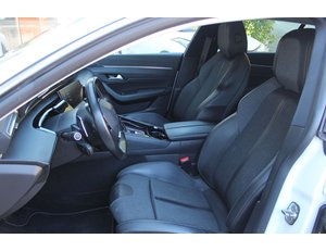 
										PEUGEOT 508 SW ALLURE HYBRID 225 E-EAT8 225CV full									