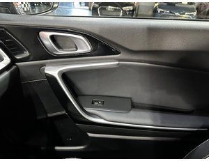 
										KIA XCEED 1.6 GDI PHEV 104KW (141CV) EMOTION full									