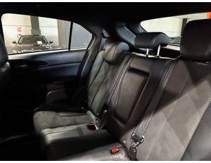 
										MITSUBISHI ECLIPSE CROSS 2.4 PHEV KAITEKI AUTO 4WD full									