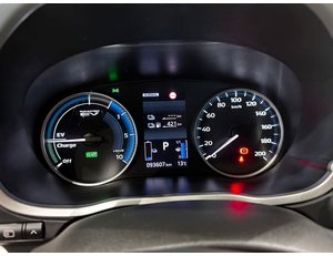 
										MITSUBISHI ECLIPSE CROSS 2.4 PHEV KAITEKI AUTO 4WD full									