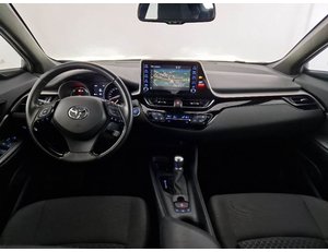 
										TOYOTA C-HR 1.8 125H ACTIVE full									