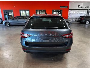 
										SKODA SUPERB COMBI STYLE 1.4 TSI IV P-HEV DSG full									