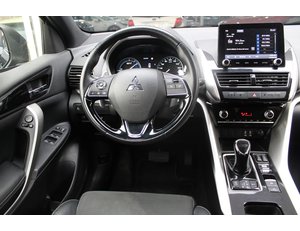 
										MITSUBISHI ECLIPSE CROSS 2.4 PHEV KAITEKI AUTO 4WD full									