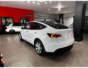 
										TESLA MODEL Y TRACCION TRASERA RWD full									