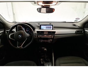 
										BMW X2 XDRIVE25E AUTO full									