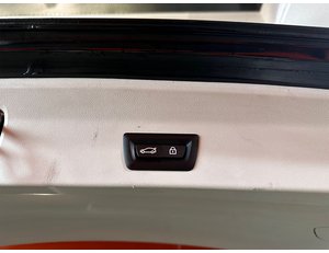
										BMW X3 XDRIVE30E full									