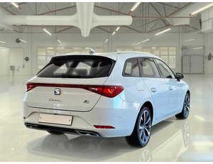 
										SEAT LEON 1.4 E-HYBRID DSG-6 S&S FR full									