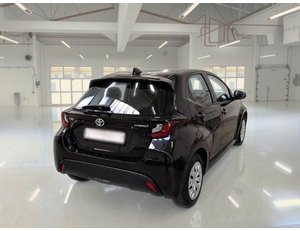 
										TOYOTA YARIS 1.5 120H BUSINESS PLUS full									