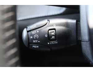 
										PEUGEOT 208 PURETECH 55KW (75CV) ACTIVE full									