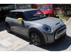 
										MINI MINI COOPER SE full									