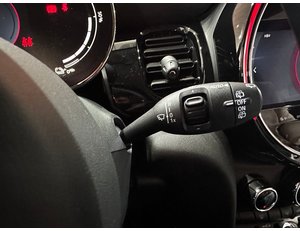
										MINI MINI COOPER SE full									