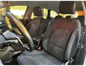 
										KIA CEED TOURER 1.6 GDI PHEV 104KW (141CV) EDRIVE full									