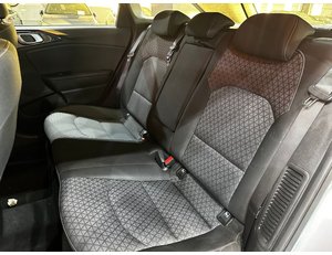 
										KIA CEED TOURER 1.6 GDI PHEV 104KW (141CV) EDRIVE full									