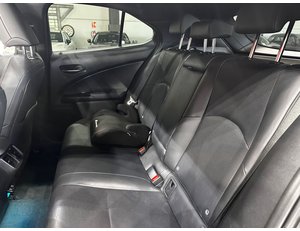
										LEXUS UX 2.0 250H LUXURY full									