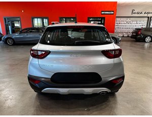 
										KIA STONIC 1.0 T-GDI 88KW (120CV) MHEV IMT DRIVE full									