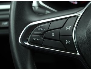 
										RENAULT CAPTUR TECHNO E-TECH PHEV 117KW full									