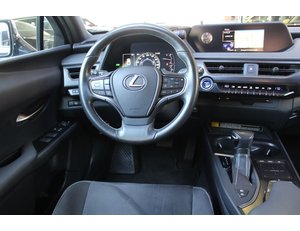 
										LEXUS UX 2.0 250H BUSINESS NAVIGATION full									