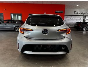 
										TOYOTA COROLLA 1.8 125H STYLE E-CVT full									