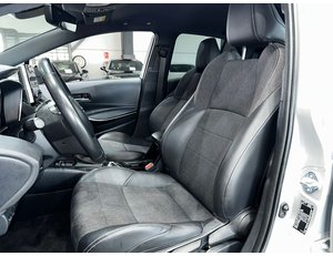 
										TOYOTA COROLLA 1.8 125H STYLE E-CVT full									