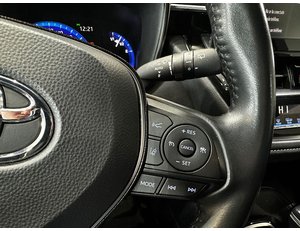 
										TOYOTA COROLLA 1.8 125H STYLE E-CVT full									