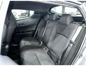 
										TOYOTA C-HR 1.8 125H ACTIVE full									