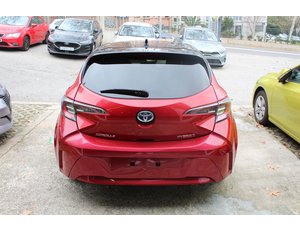 
										TOYOTA COROLLA 1.8 125H STYLE E-CVT full									