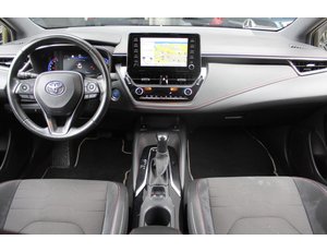 
										TOYOTA COROLLA 1.8 125H STYLE E-CVT full									