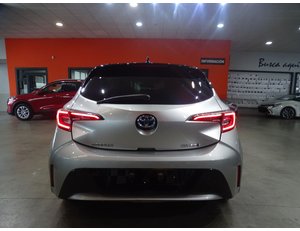 
										TOYOTA COROLLA 1.8 125H STYLE E-CVT full									