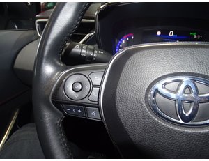 
										TOYOTA COROLLA 1.8 125H STYLE E-CVT full									