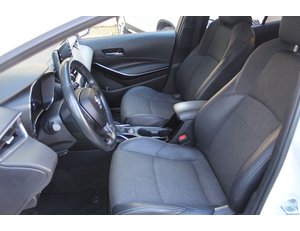 
										TOYOTA COROLLA 1.8 125H STYLE E-CVT full									