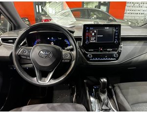 
										TOYOTA COROLLA 1.8 125H ACTIVE TECH E-CVT full									