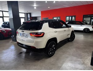 
										JEEP COMPASS 1.3 GSE T4 96KW (130CV) LIMITED MT FWD full									