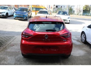
										RENAULT CLIO INTENS E-TECH HIBRIDO 104 KW (140CV) full									