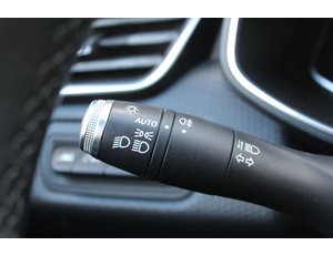 
										RENAULT CLIO INTENS E-TECH HIBRIDO 104 KW (140CV) full									
