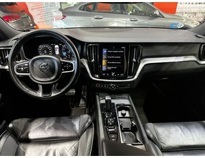 
										VOLVO V60 2.0 B4 (G) R-DESIGN AUTO full									