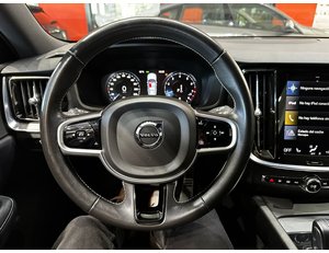 
										VOLVO V60 2.0 B4 (G) R-DESIGN AUTO full									